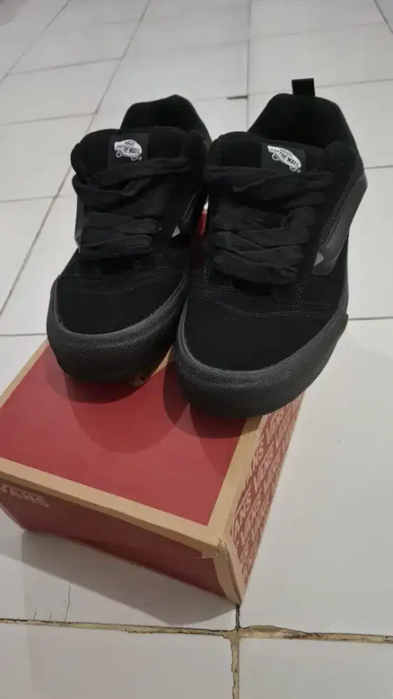 Vans knu skool black / hitam