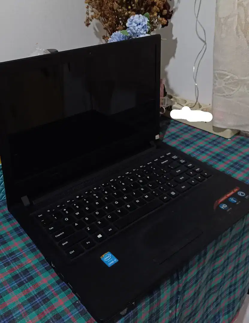 LAPTOP LENOVO IDEAPAD 100 Core i3