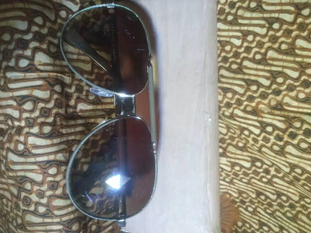 Kacamata Charles & Keith original koleksi pribadi