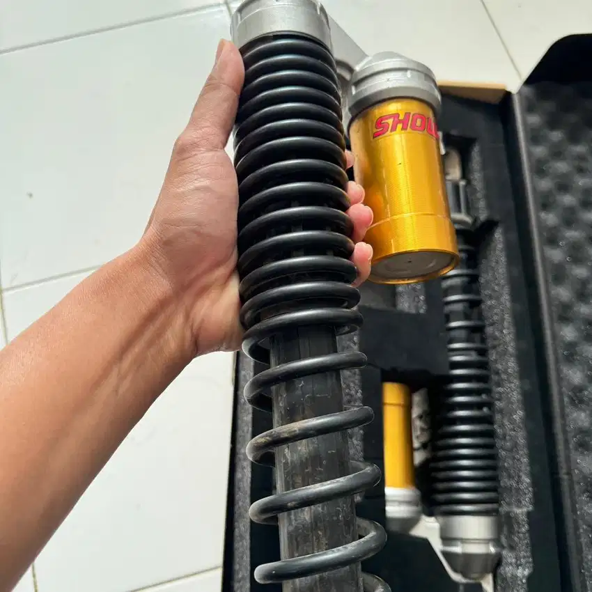 Shockbreaker Showa ADV 160 Second