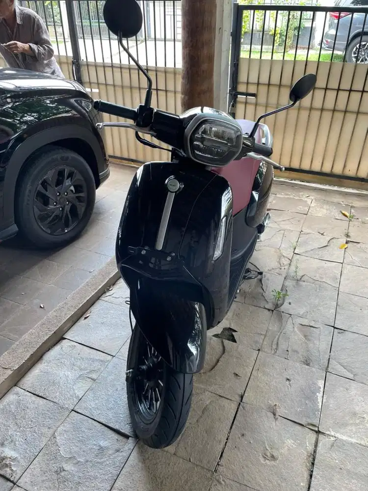 (KM RENDAH) Benelli Panarea Hitam Collector Item 2022
