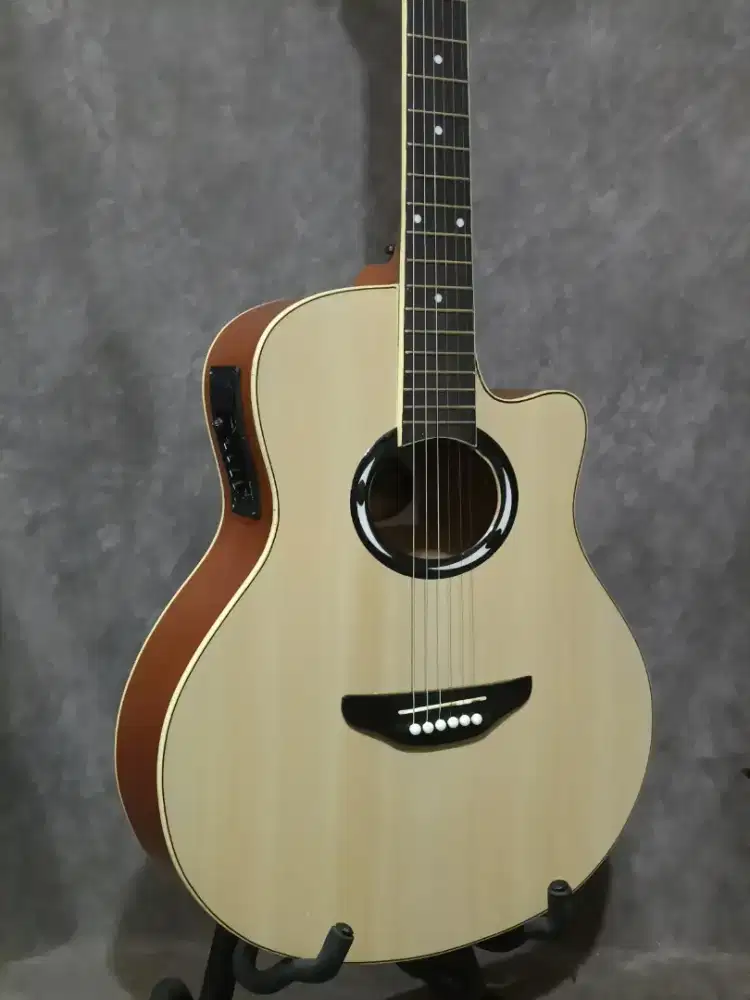 Gitar akustik elektrik Yamaha apx baru tanem besi siap antar cod