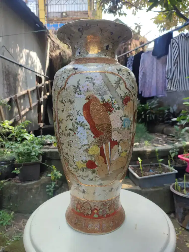 Guci keramik antik jumbo