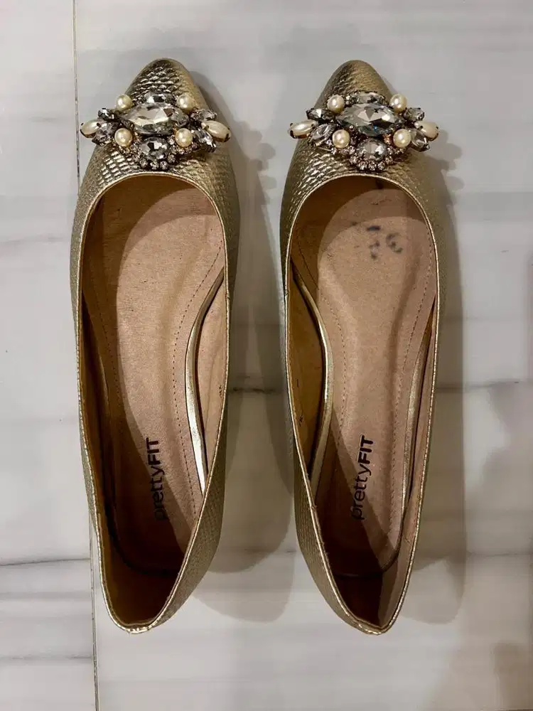 Pretty Fit Flat Shoes