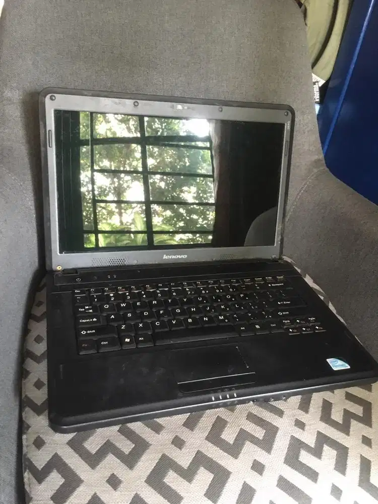Laptop Lenovo G450