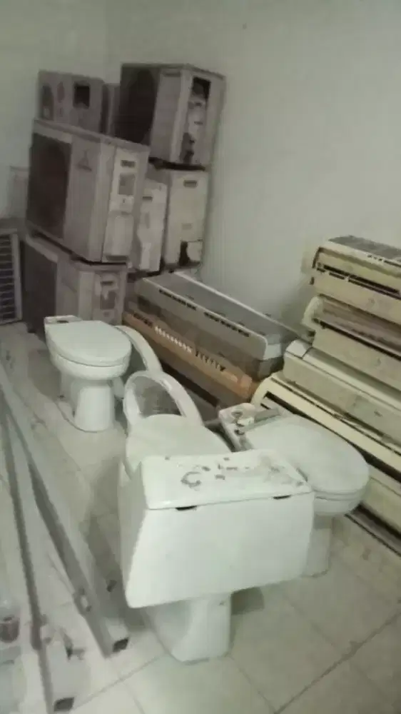 Jual dan beli barang bekas