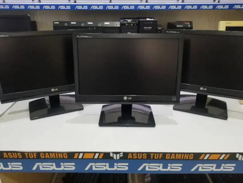 Monitor LED LG 16inchi