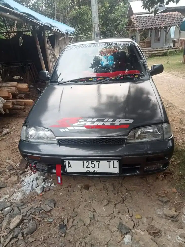 Dijual mobil mulus  Suzuki Esteem Tahun 1993
