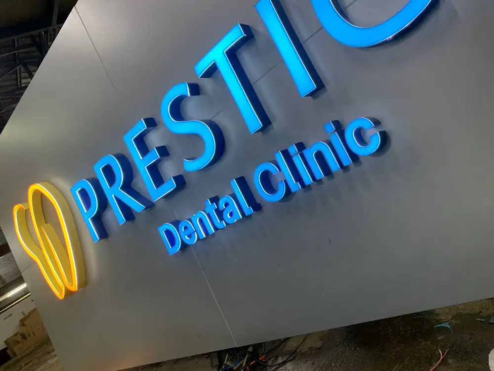 SIGNAGE PAPAN REKLAME NEONBOX HURUF TIMBUL PAPAN NAMA