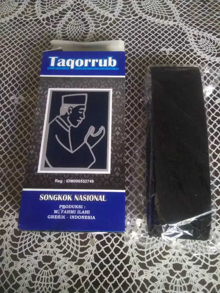 Peci taqorrub songkok nasional produksi m fahmi illahi