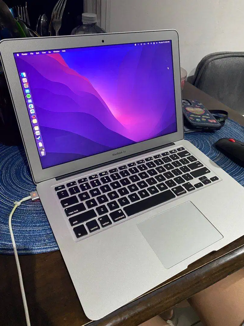 Macbook Air 2015 i5 4 128gb