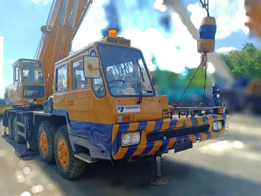 FOR SALE - DIJUAL - HYDRAULIC TRUCK CRANE 50 TON
