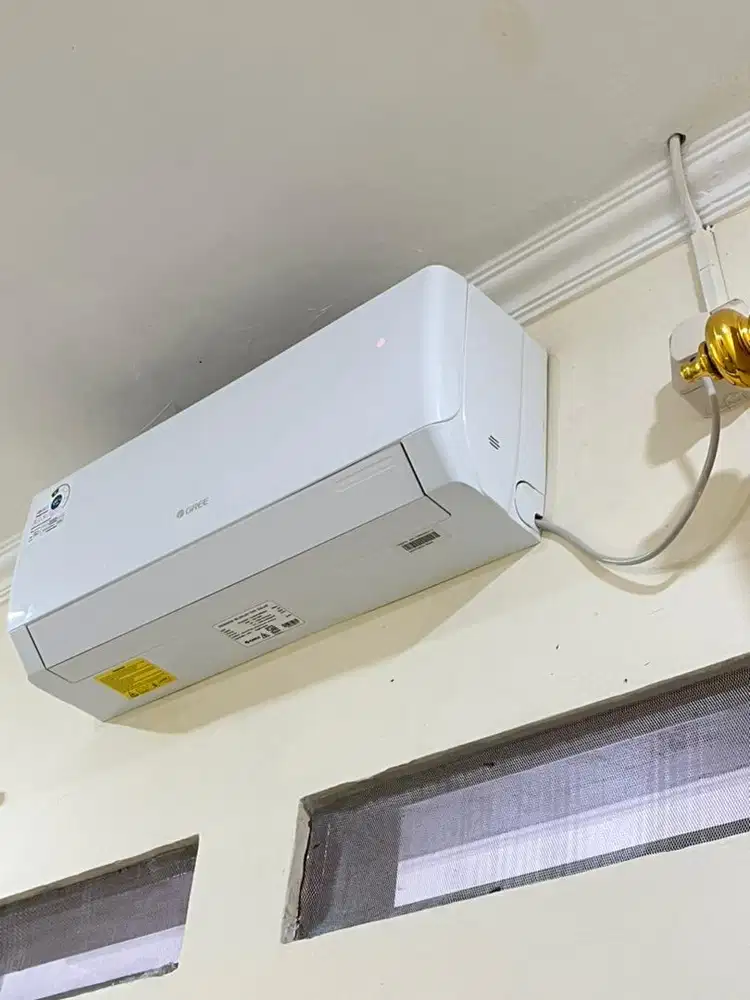 ac gree 1 pk watt rendah