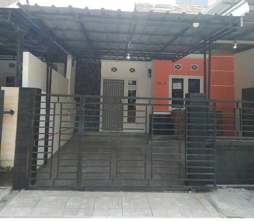 dikontrakkan rumah metro cluster florida blok L6 no 10