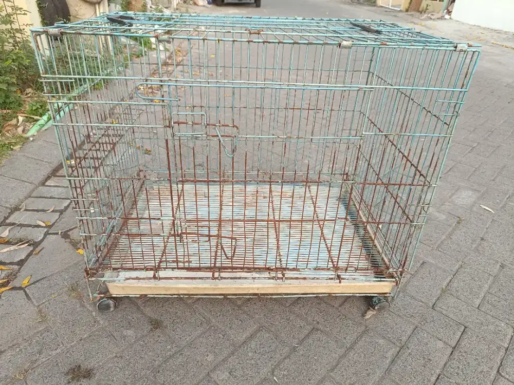 Jual Kandang Bekas Ukuran Besar