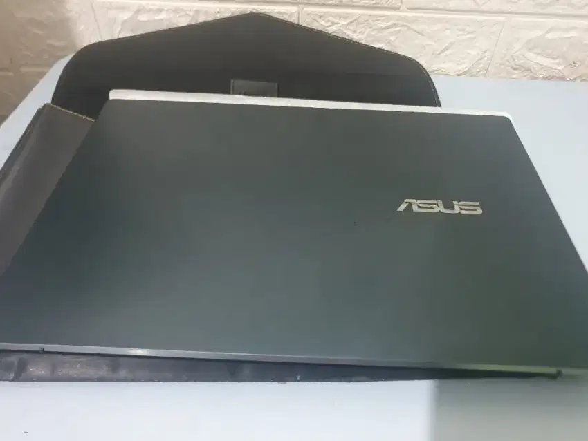 Asus ZenBook UX483E Exs Garansi Resmi Datascript