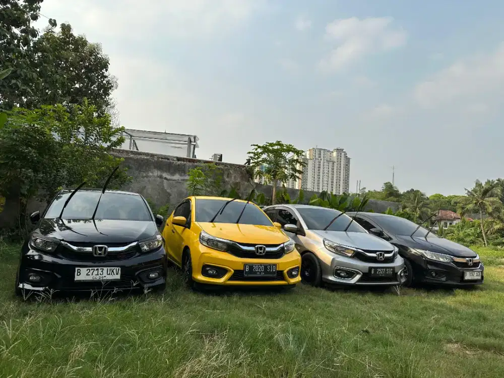 Rental mobil matic lepas kunci