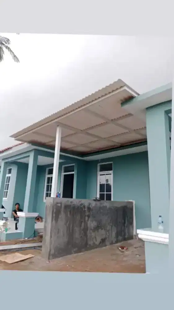 Kanopi alderon dan relling tangga pagar