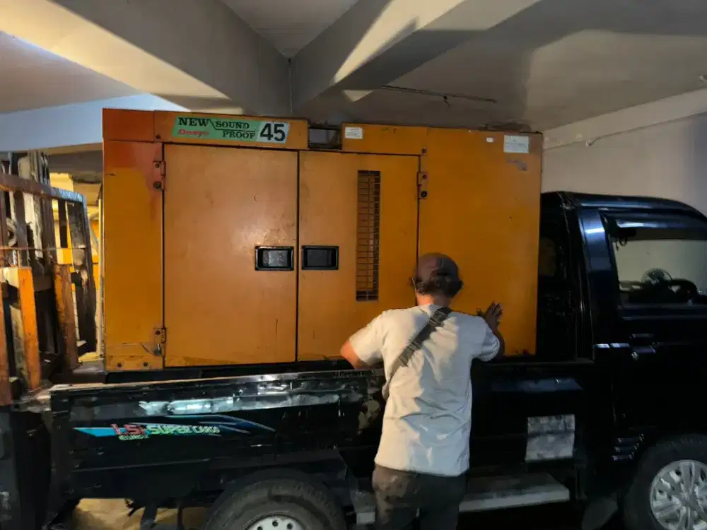 JUAL BELI BARANG BEKAS