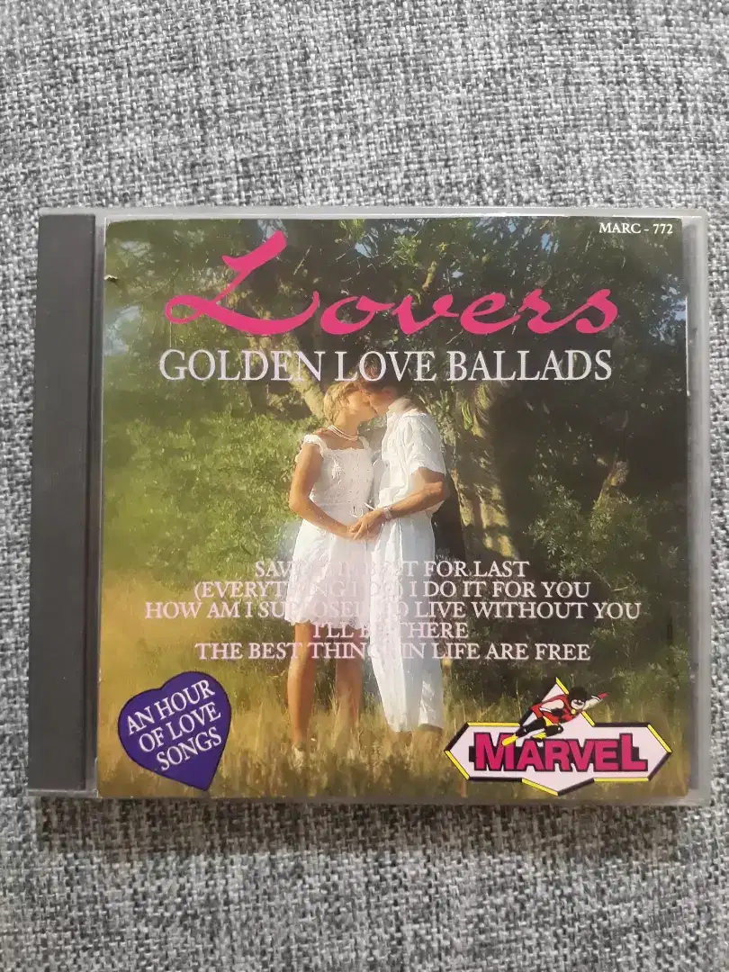 Cd audio original GOLDEN LOVE BALLADS...