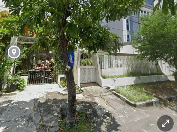 Dijual Rumah Bangunan Komersial Strategis Jl. Kartini Surabaya