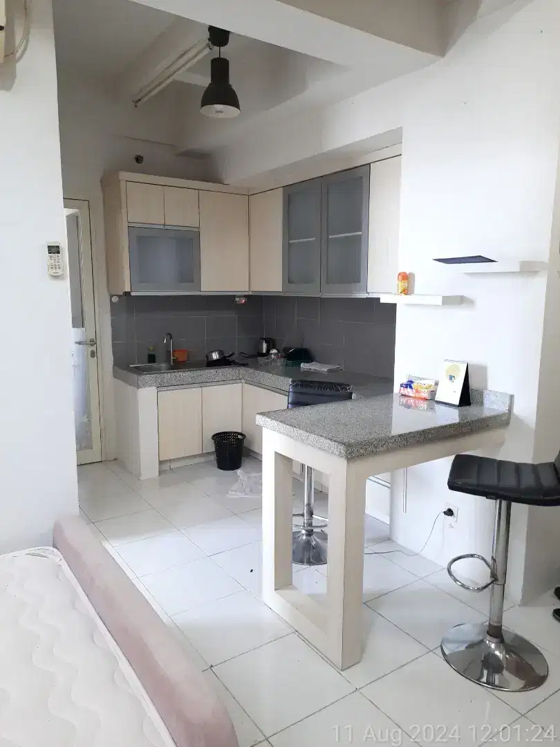 Disewakan Apartemen Royal Cityloft 3BR Tipe 105