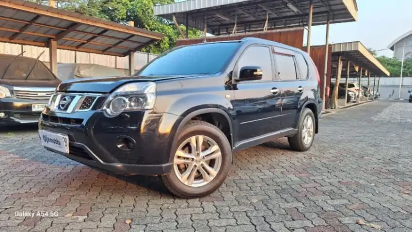 Pajak Panjang - Nissan Xtrail 2.0 CVT Bensin-AT 2014(RB)