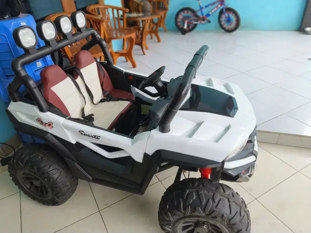 Jual mobil jumbo buat anak² nego tipis