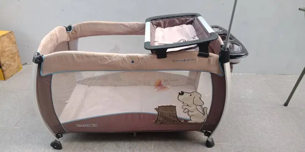 baby boks / kotak bayi merek Chris Olins  Travel Kid