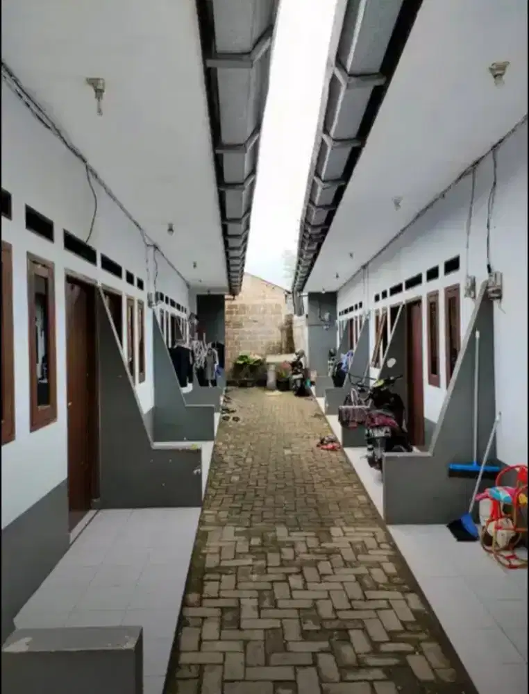 Kontrakan di Binong