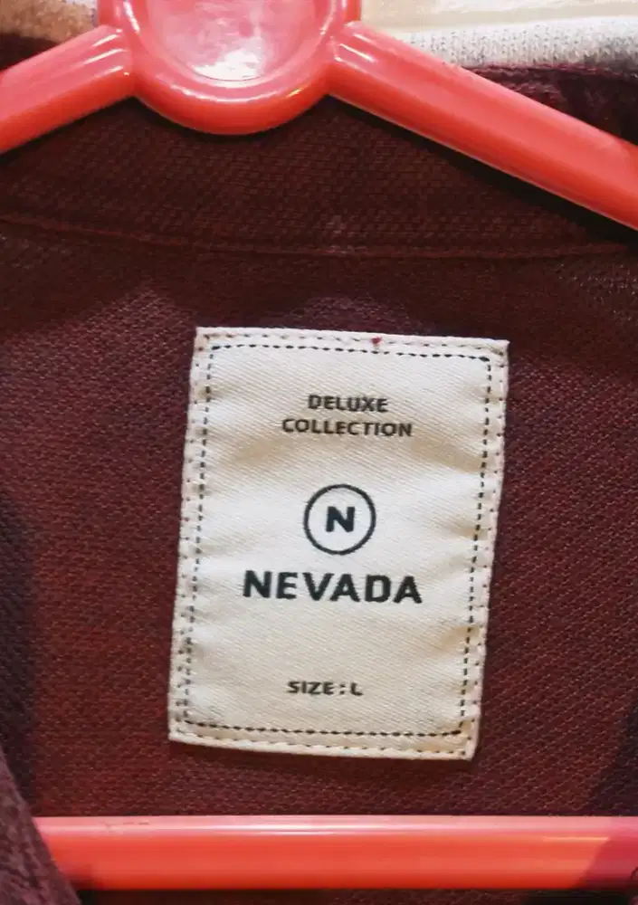 Kemeja nevada merah size L