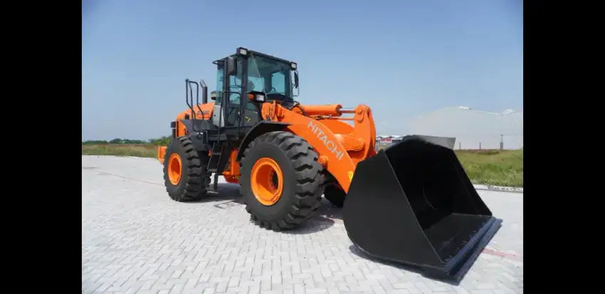 Whell loader hitachi 3,5kbk