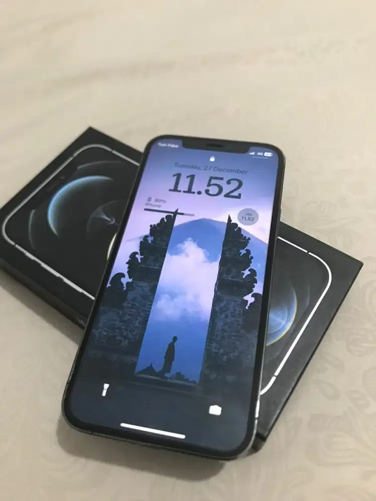 Iphone 12 pro 128GB intern LA