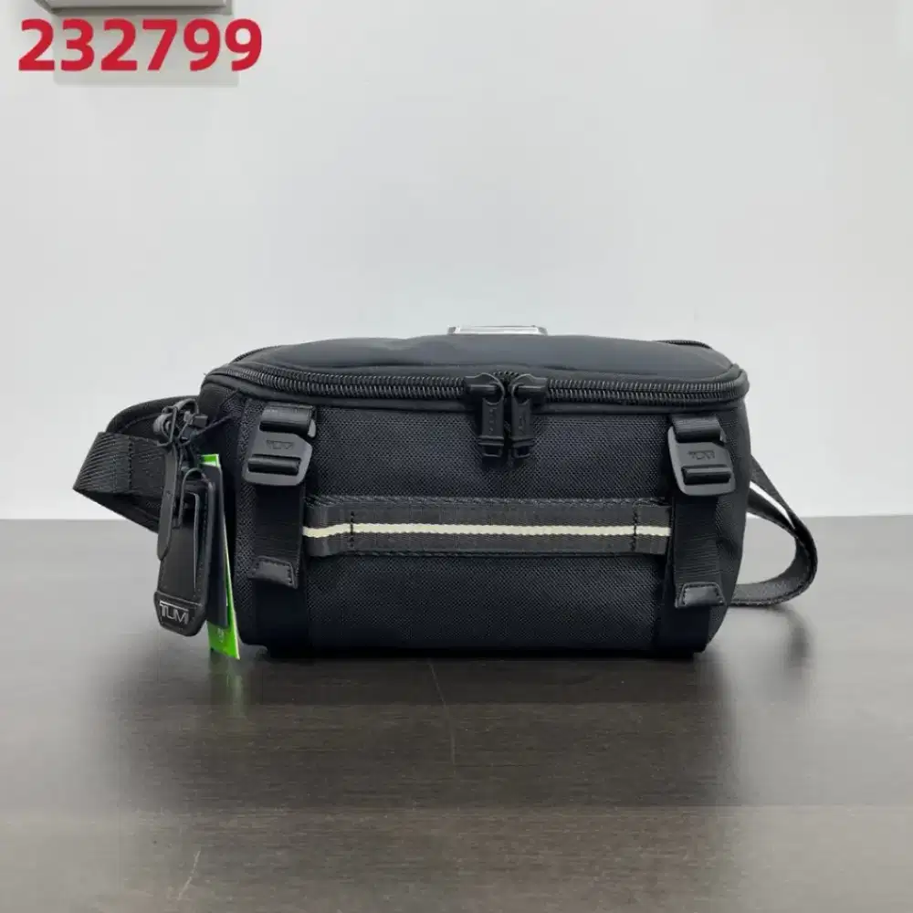 SLINGBAG TUMI PLATOON MEN BRANDED