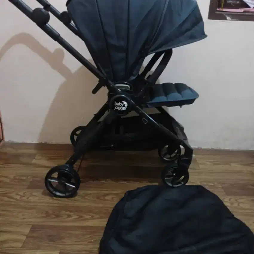 Stroller baby jogger city tour lux preloved