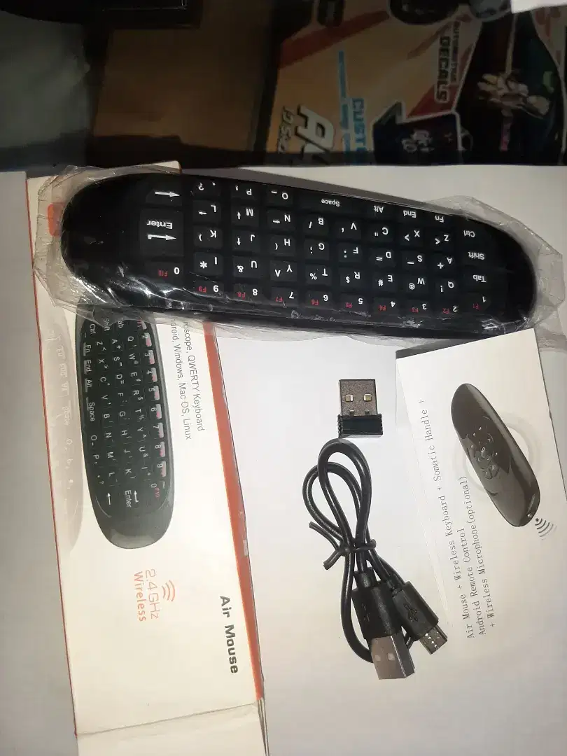 Air mouse dan keyboard untuk smart tv, pc, laptop