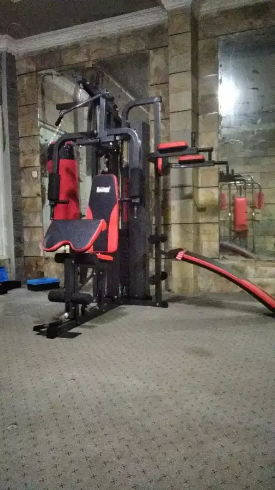 Alat fitnes home gym kokoh