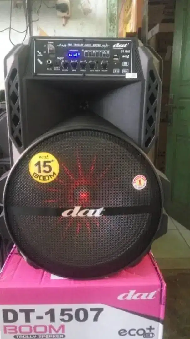 Speaker Trolly DAT DT-1507boom. Baru