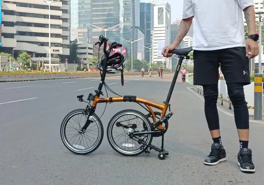 Sepada Lipat 3 mirip brompton