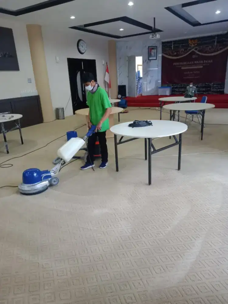 Jasa cuci karpet kantor, cuci karpet masjid tempat ibadah panggilan.