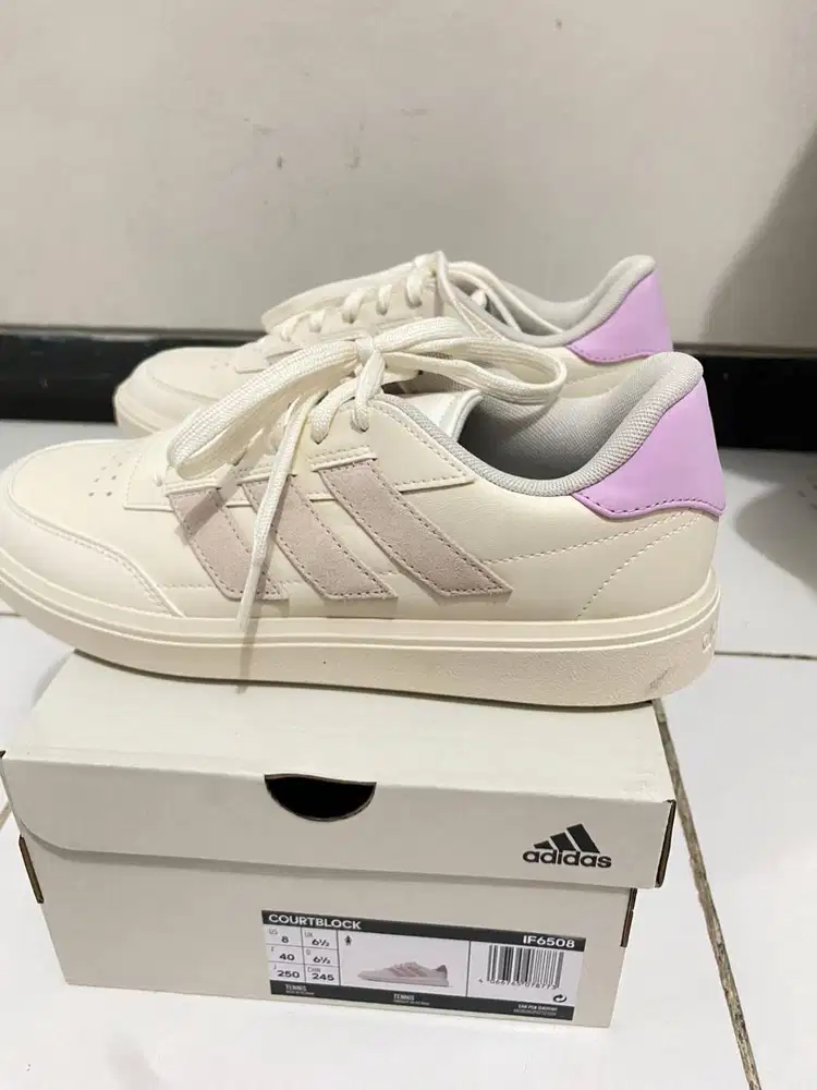 Adidas -Courtblock Shoes (Pre Loved)