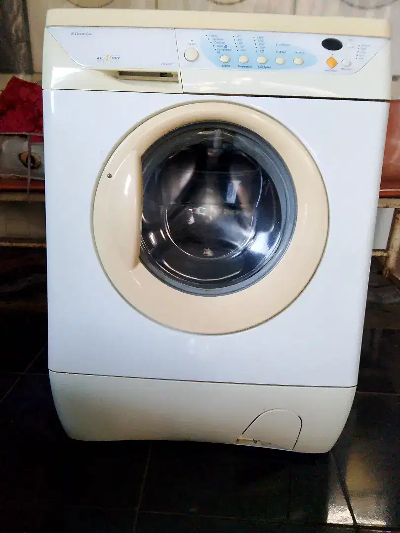 Jual mesin cuci Electrolux type ew 2408 f