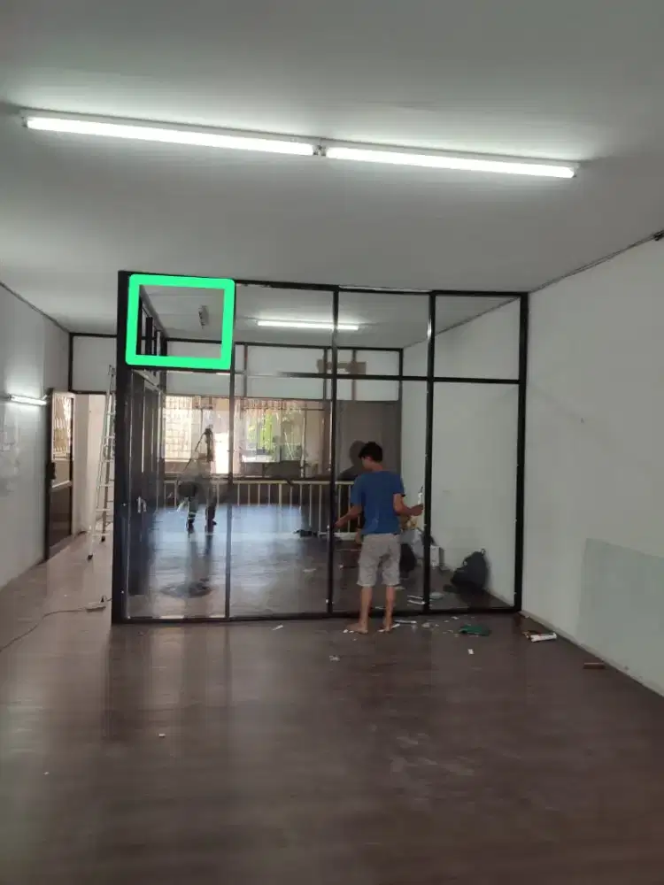 Partisi kaca dan aluminium, sekat ruangan, partisi gypsum