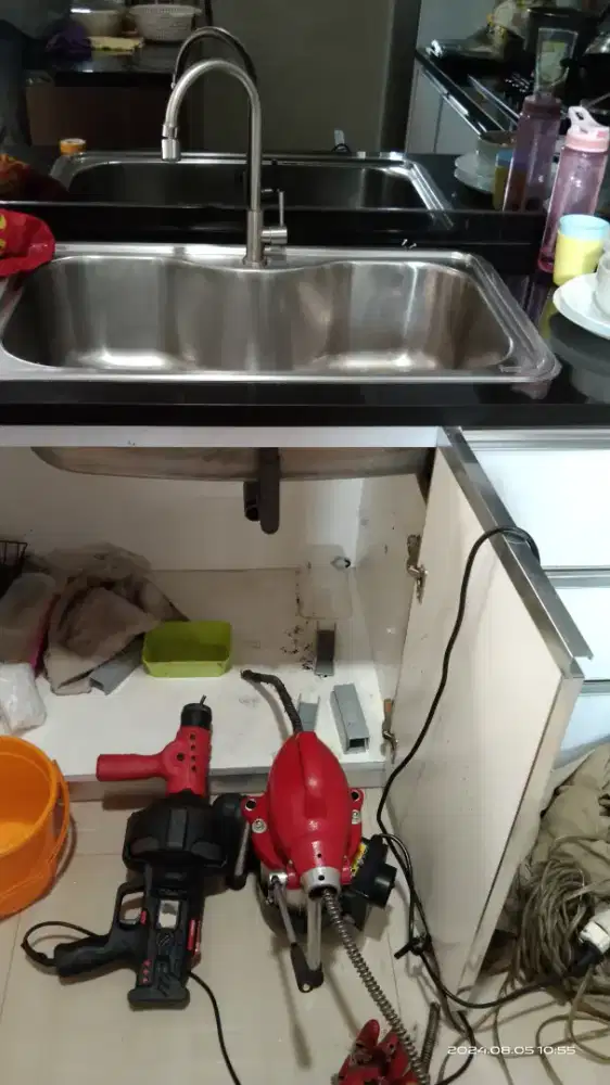 Deteksi pipa bocor & Pipa mampet & sumur Bor