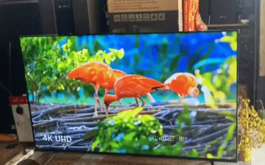 LED TV SAMSUNG UHD/4K super SMART DIGITAL