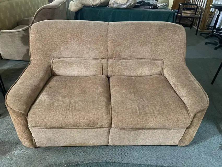 Sofa (Barang Bekas)