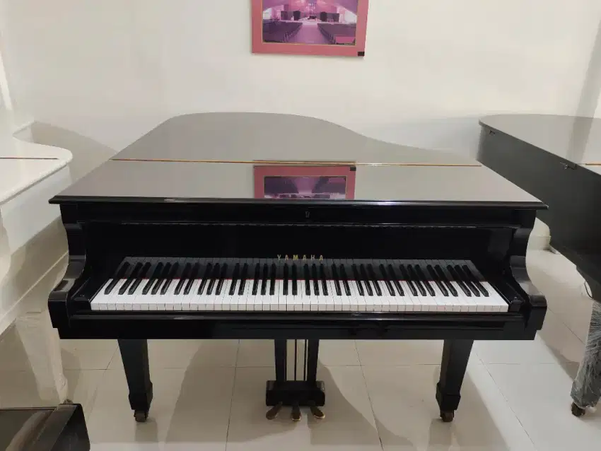 Grand Piano Yamaha C3 B