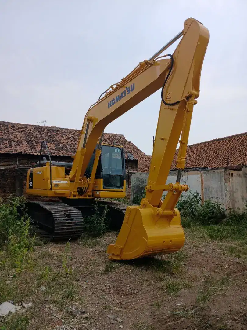 EXCAVATOR KOMATSU PC195LC 2017