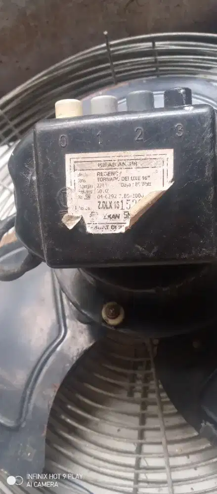 Kipas angin regensi 16 inci tornado