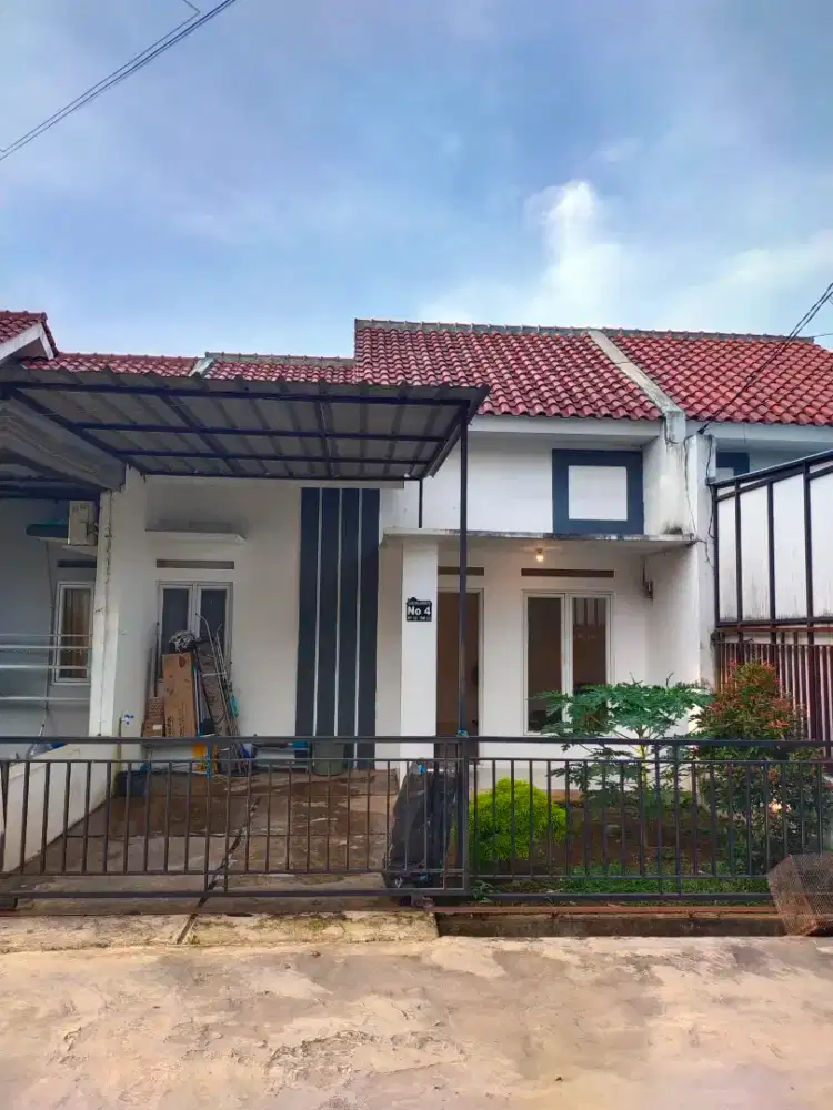 Disewakan RUMAH MURAH FULL FURNISHED DAN BULANAN di Reni Jaya Pamulang